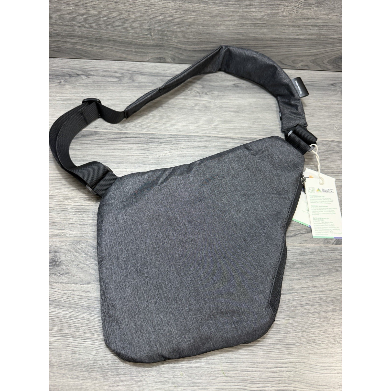 Waterfly Sling Crossbody Chest Bag Slim Anti Theft Over Shoulder Backpack New — image 5 of 8